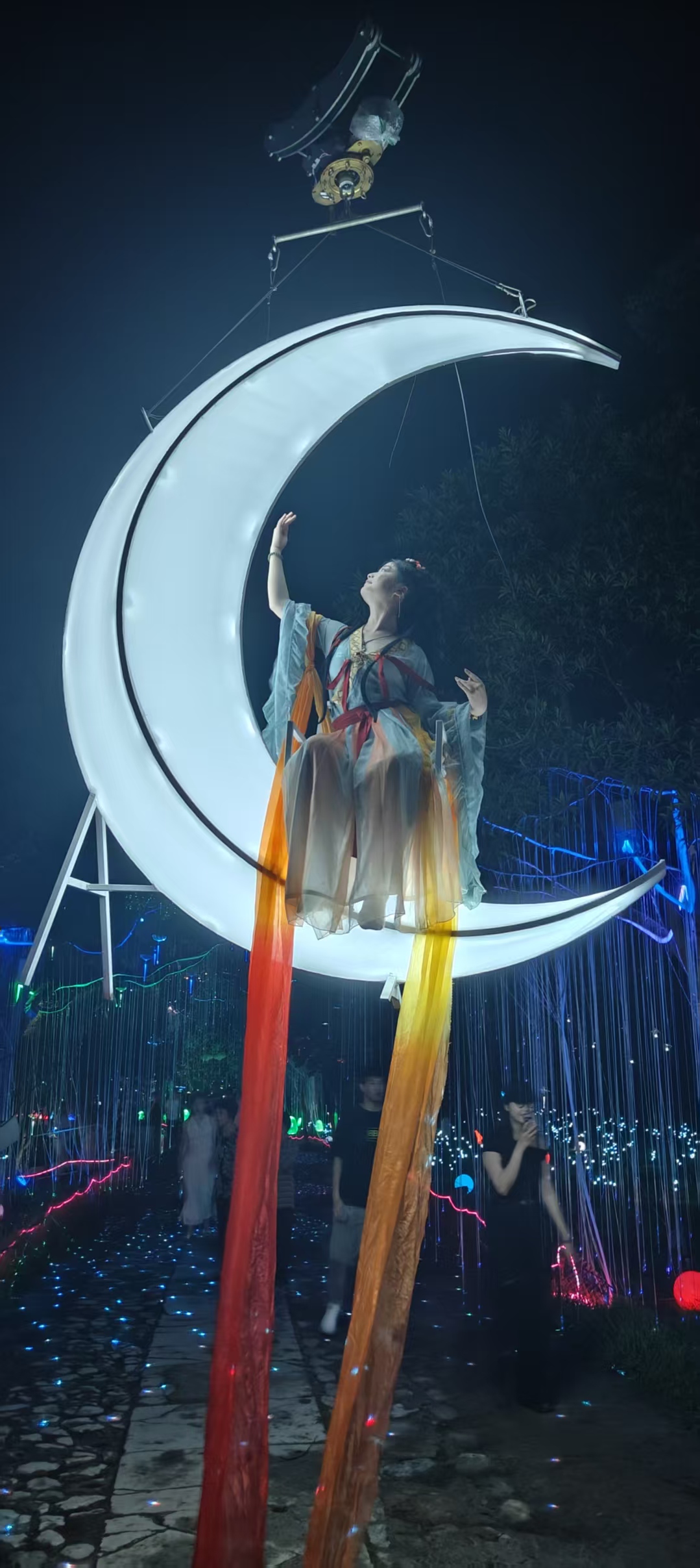 2D威亚剧场舞台二维平面空中表演实景
